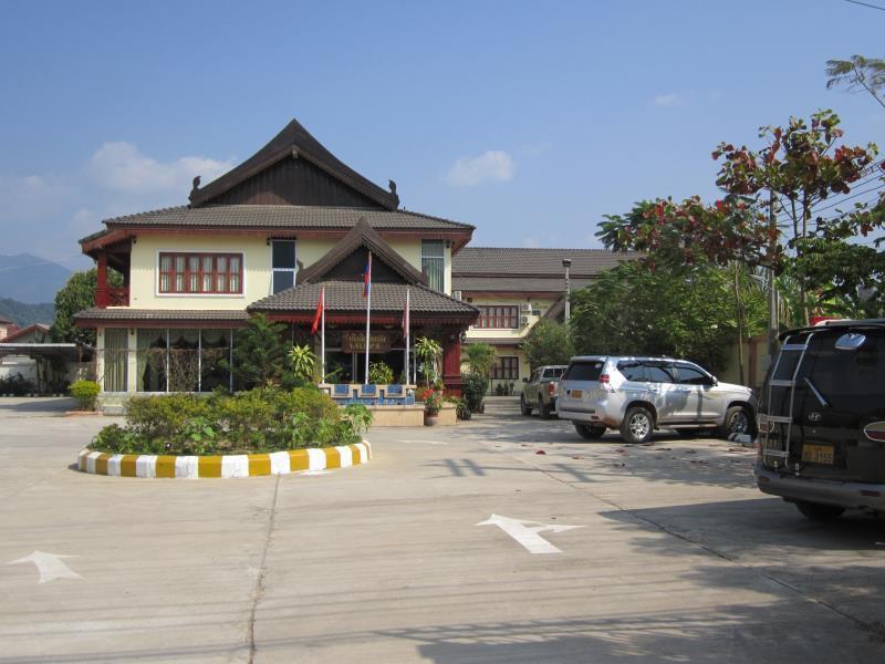 Khampaseuth Hotel Vang Vieng Exterior foto