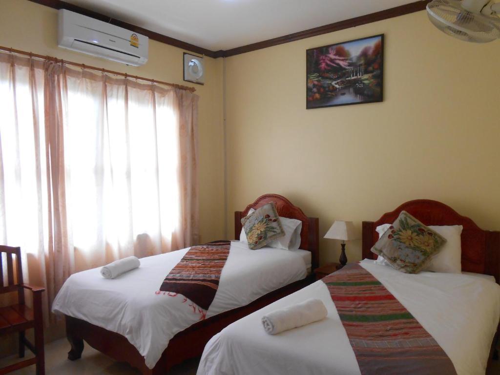 Khampaseuth Hotel Vang Vieng Cameră foto